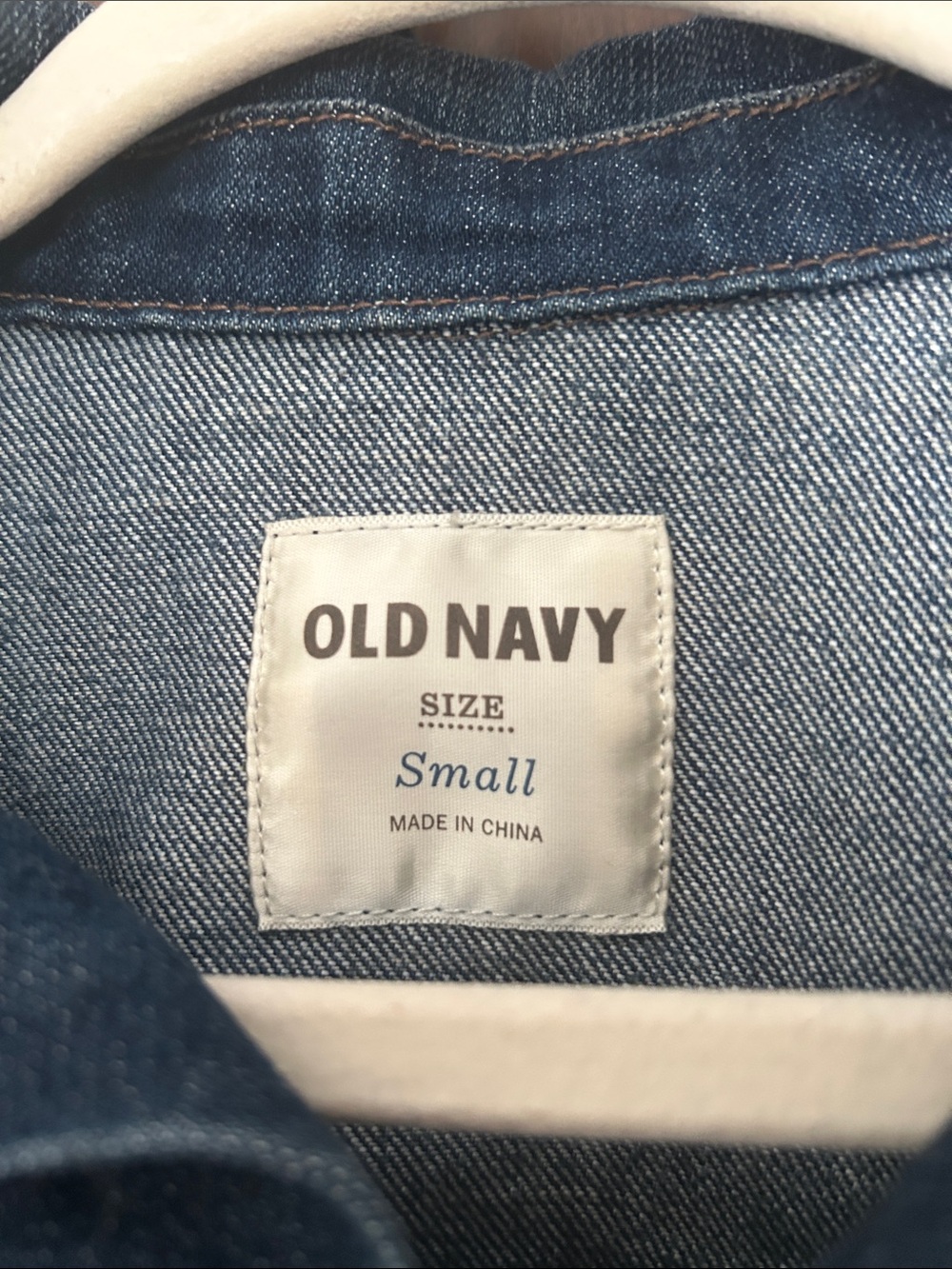 NWOT Old Navy Women's Stonewash Indigo Blue Denim Jacket - Picture 3 of 8